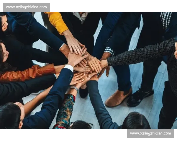 以诶比赛为核心探讨创新思维与团队协作的重要性及其在现实中的应用